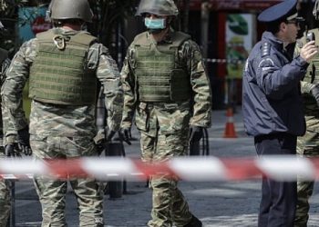 Κρανίδι: Επί ποδός ο στρατός. Στήνουν σκηνές έξω από το ξενοδοχείο για τα 150 κρούσματα