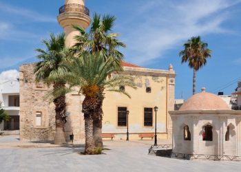 Στους Χριστιανούς κόβουν πρόστιμα ενω οι Μουσουλμάνοι προσευχήθηκαν κανονικά[video]
