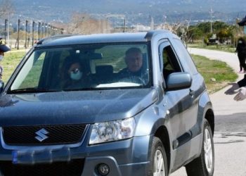 Ελληνάρες! Ζητάνε Ρουσφέτι από βουλευτές να μεσολαβήσουν για να κάνουν Πάσχα στα χωριά τους