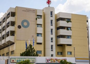 Πανικός στο Θριάσιο: Θετικός στον ιό γιατρός της ΜΕΘ – Ελέγχονται 40 άτομα