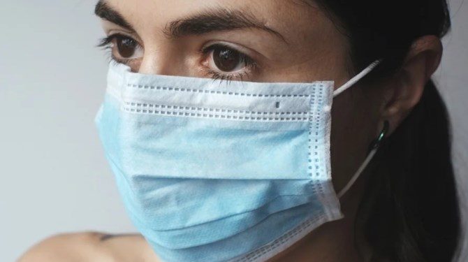 Προσοχή!Μην αγοράζεις οτι μάσκα σου δίνουν! Δεν σε προστατεύουν όλες!
