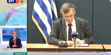 Alldaynews.gr Τσιόδρας: Oριστικά τέλος στην ευρεία χρήση μασκών και γαντιών;