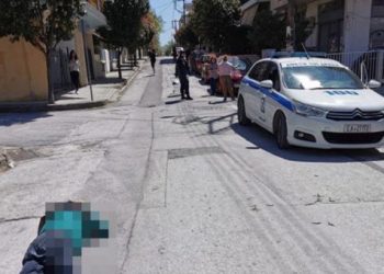 Σοκαριστικές Εικόνες και στην Ελλάδα πλέον:Άνδρας πεταμένος στο δρόμο μετά από άγριο επεισόδιο[Φωτογραφίες]
