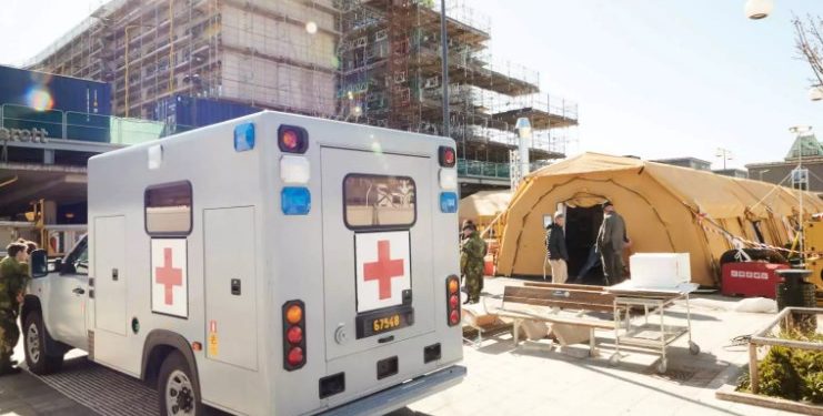 Νοσηλευτές με ξεφόρτωσαν στο δρόμο με 39.5 πυρετό-Σοκαριστική μαρτυρία Έλληνα με κορονοϊό στη Σουηδία