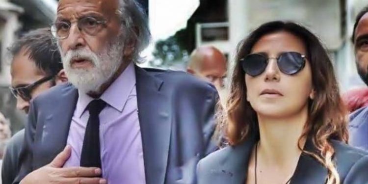 Alldaynews.gr Χρέη και πλειστηριασμοί πνίγουν τον Λυκουρέζο-Η Μαρία-Ελένη πούλησε το σπίτι του πατέρα της στην Ηροδότου!