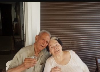 Θεσσαλονίκη: Επέτειος γάμου 65 ετών, εν μέσω καραντίνας -Μία συγκινητική ιστορία