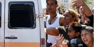 Επεισόδια σε καταυλισμό Ρομά: Ζήτησαν «στο χέρι» τα 40.000 ευρώ που έχει χορηγήσει η Πολιτεία![photos]