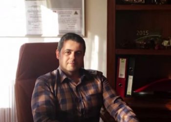 «Ένιωθα ότι έφευγε η ψυχή μου» – Συγκλονίζει ο 47χρονος γιατρός Χαρίλαος Ταμπαθάνης που νίκησε τον κοροναϊό