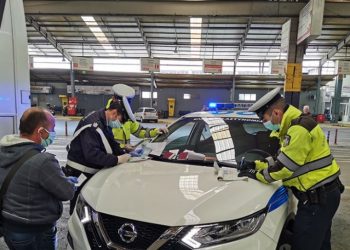 Τσάκωσαν Αλβανούς εργάτες από τη Μύκονο με προορισμό την Ηγουμενίτσα