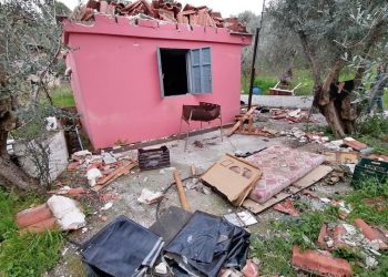 Θα ξεπαστρέψουν τα πάντα! Τραγικές εικόνες με τους μουσουλμάνους στην Λέσβο – Δεν τους σταματά κανείς[video]