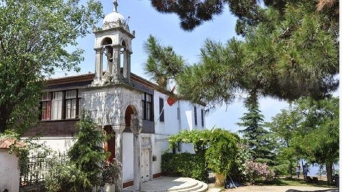 Αυτό είναι το μοναστήρι του Άη – Γιώργη όπου προσεύχονται Έλληνες και Τούρκοι