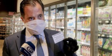 Άδωνις για μάσκες: Θα τσιμπήσει η τιμή τους λίγο στην αρχή όπως με τα αντισηπτικά