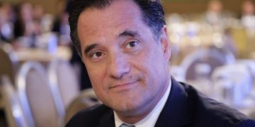 Alldaynews.gr Άδωνις για μάσκες: Θα τσιμπήσει η τιμή τους λίγο στην αρχή όπως με τα αντισηπτικά