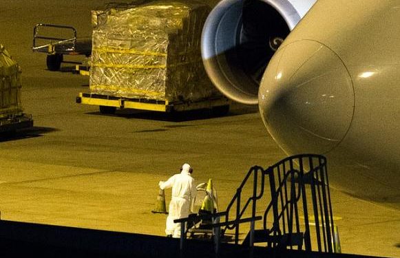 Alldaynews.gr Η πτήση – μυστήριο από την Ουχάν στο Σίδνει και το μυστικό του κιβωτίου που μετέφερε (pics)