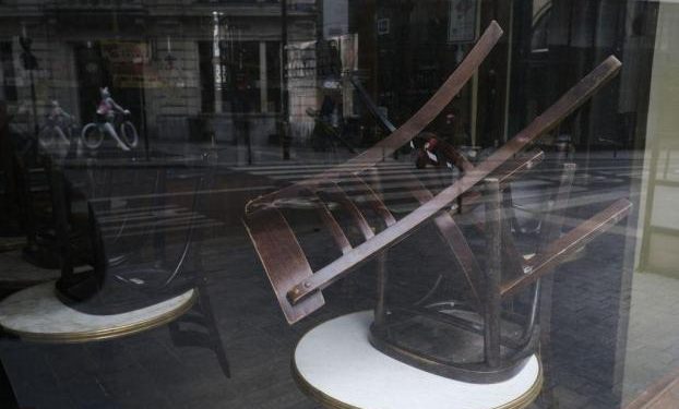 Alldaynews.gr Χοροί και τραγούδια σε ταβέρνα στο Βόλο – Βαριά καμπάνα από τον εισαγγελέα