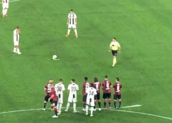 Καθηγητής φυσιοθεραπείας εξηγεί σε VIDEO την αποτυχία του Κρ. Ρονάλντο στα φάουλ