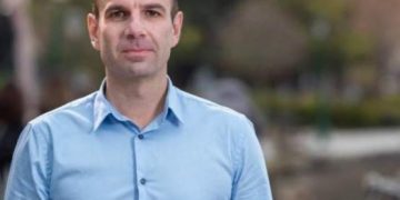 Alldaynews.gr Δήμαρχος Καστοριάς σε Χαρδαλιά: Πάρε πίσω την απόφαση για καραντίνα- Όχι από Χαρδαλιά