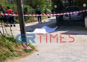 Συμβαίνει Τώρα: Τραγωδία στη Θεσσαλονίκη – Πατέρας πυροβόλησε 6 φορές και σκότωσε τον γιο του![video]