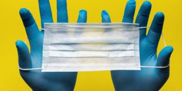 Alldaynews.gr Μάσκες: Ο μεγάλος υγειονομικός κίνδυνος που κρύβεται πίσω από την κυβερνητική εμμονή των προστίμων