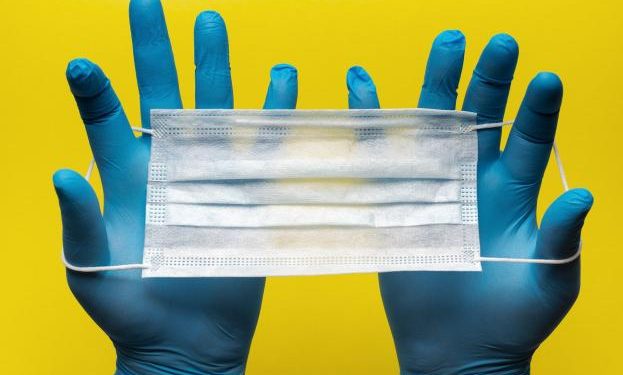 Alldaynews.gr Μάσκες: Ο μεγάλος υγειονομικός κίνδυνος που κρύβεται πίσω από την κυβερνητική εμμονή των προστίμων