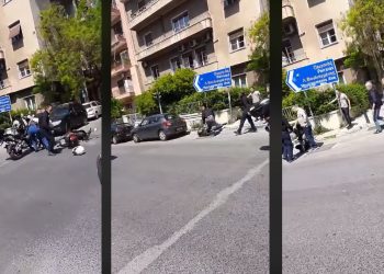 Βίντεο: Καταγγελία για επίθεση από συνοδούς επισήμου- Αστυνομικοί σταμάτησαν, τον πέταξαν κάτω μαζί με το μηχανάκι του, και άρχισαν να τον χτυπούν και να τον βρίζουν