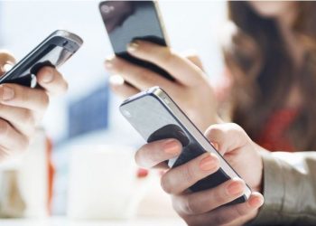 Σβήστε άμεσα αυτές τις εφαρμογές από τα κινητά -Xρεώνουν κρυφά (λίστα)