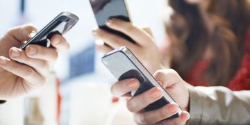 Alldaynews.gr Σβήστε άμεσα αυτές τις εφαρμογές από τα κινητά -Xρεώνουν κρυφά (λίστα)