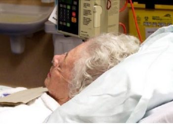 Μιχάλης Κρέστας: Η μητέρα μου είναι ο αριθμός 89 του Κορονοϊού