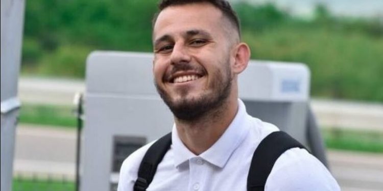 Alldaynews.gr Νεκρός ο 26χρονος ποδοσφαιριστής Μάνος Καζαντζόγλου