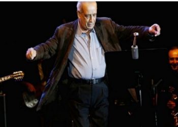 Σαν σήμερα πριν από 8 χρόνια έφυγε από τη ζωή ο Δημήτρης Μητροπάνος