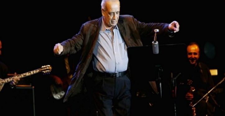 Alldaynews.gr Σαν σήμερα πριν από 8 χρόνια έφυγε από τη ζωή ο Δημήτρης Μητροπάνος