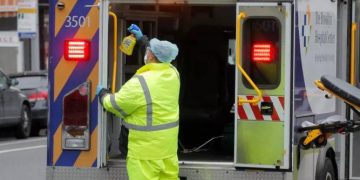 Alldaynews.gr Κορωνοϊός: Εικόνες πολέμου στα νοσοκομεία της Νέας Υόρκης – Οριακές καταστάσεις (Video)