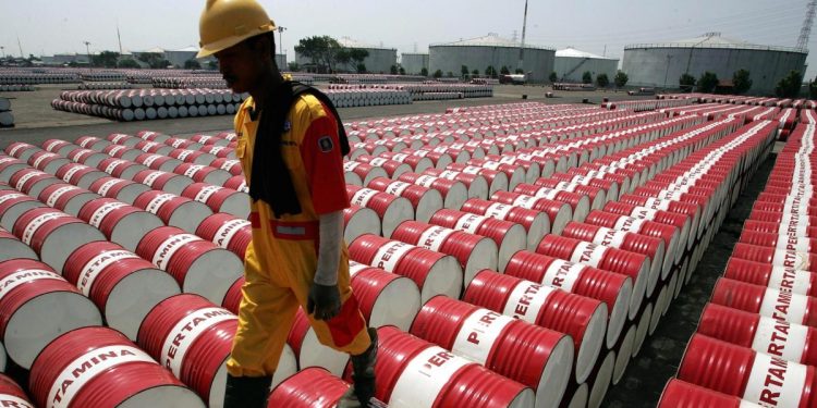 Alldaynews.gr Πετρέλαιο: Η τιμή βαρελιού στον Καναδά είναι χαμηλότερη από 4 ευρώ!