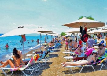 Πάμε παραλία αλλά…Καθηγητής του ΑΠΘ εξηγεί πώς θα κάνουμε μπάνια φέτος