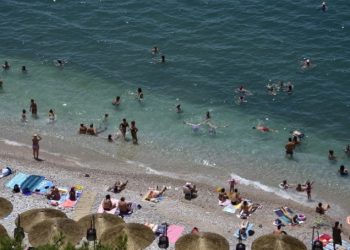 Νίκος Σύψας: Θα κάνουμε μπάνια αλλά με κανόνες