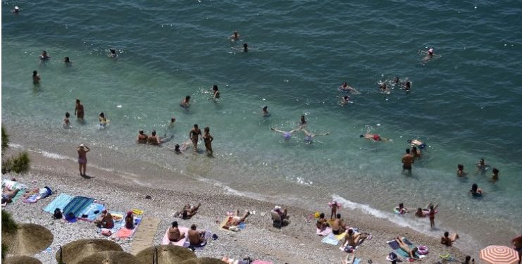 Νίκος Σύψας: Θα κάνουμε μπάνια αλλά με κανόνες