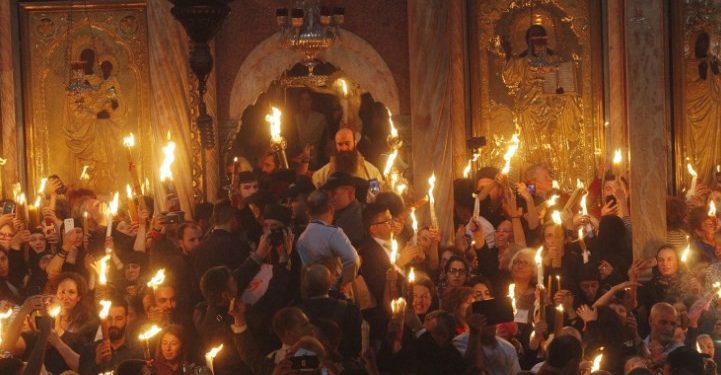 Alldaynews.gr Πάσχα: Πώς θα έρθει το Άγιο Φως το Μεγάλο Σάββατο