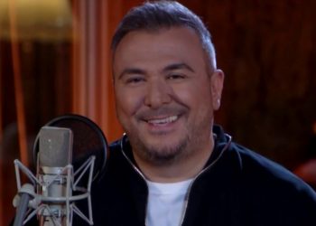 Αντώνης Ρέμος: Η ξεχωριστή εκπομπή του, οι συγκινητικές στιγμές και οι μοναδικές ερμηνείες του![video]