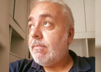 ΠΡΙΝ ΑΠΟ ΛΙΓΟ: Πέθανε ο δημοσιογράφος Ρίζος Ψύλλος