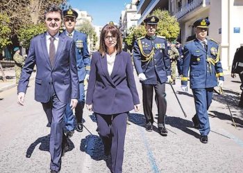 Xλιδάτη ζωή στις σουίτες του Προεδρικού Μεγάρου για την Κατερίνα Σακελλαροπούλου και τον σύντροφό της[photos]