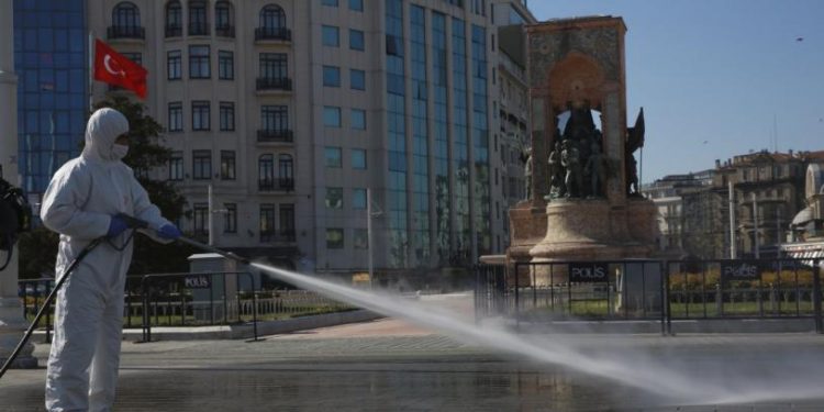 Alldaynews.gr «Σαρώνει» την Τουρκία ο κορωνοϊός – Νέο ρεκόρ θανάτων σε ένα 24ωρο