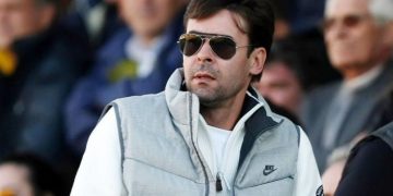 Alldaynews.gr Νέα απαράδεκτη επίθεση Τσιάρτα στους «κομμουνιστές»: Να ασχοληθούν με την καθαριότητά τους (Photo)