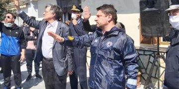 Εκρηκτική ένταση στη Λάρισα: Οργισμένοι Ρομά στους δρόμους – Σε ρόλο «πυροσβέστη» Τσιόδρας-Χαρδαλιάς (Videos)