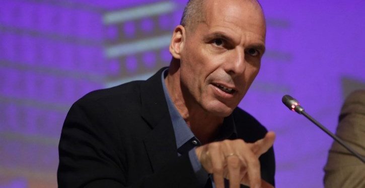 Βαρουφάκης: Δεν πήγα στην Αίγινα αλλά στην Βουλή!