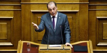 Alldaynews.gr Βελόπουλος: «Στην νότια Ιταλία έχουν ελάχιστους θανάτους γιατί έχουν ελληνικό DNA» (vids)