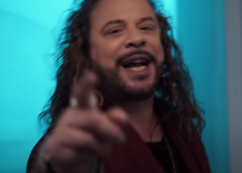 Χρήστος Δάντης-Νέο τραγούδι: “Δεν υπάρχει Θεός, μάλλον πέθανε”. Έξω φρενών η Εκκλησία