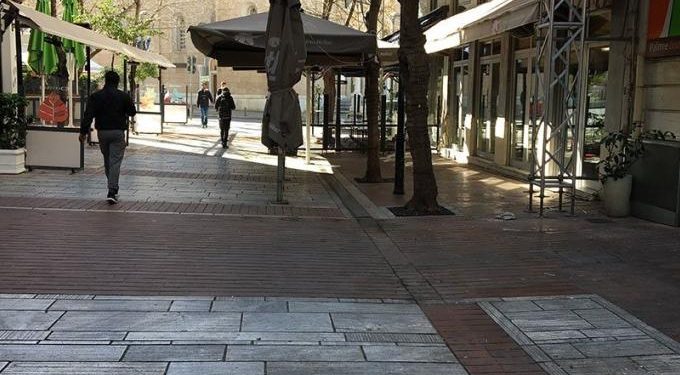 Alldaynews.gr Σταδιακή άρση μέτρων από 4 Μαϊου: Ξεκίνημα με μικρά εμπορικά, καφέ, εστιατόρια (vid)