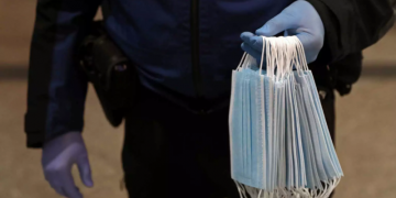 Alldaynews.gr Μάσκες: Όλα όσα πρέπει να ξέρετε – Ποιο θα είναι το κόστος για μια μέση οικογένεια