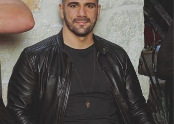 Φονικό στα Ανώγεια: Παραδόθηκε ο γιος του 63χρονου θύματος Λευτέρη Καλομοίρη