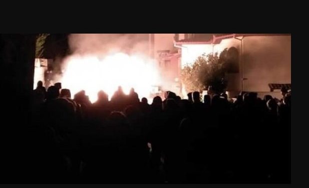 Alldaynews.gr Πέλλα: Έκαψαν ξενοδοχείο που θα φιλοξενούσε πρόσφυγες